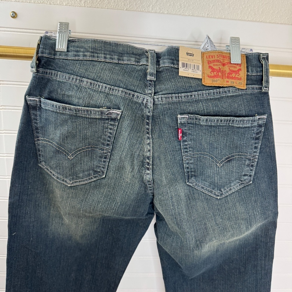 NEW Levi 559 Relaxed Straight W29 L32 Men's Jeans - Picture 5 of 9